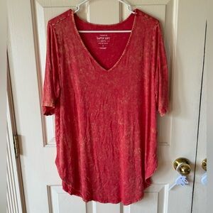 Torrid Red and Orange Short Sleeve Tee